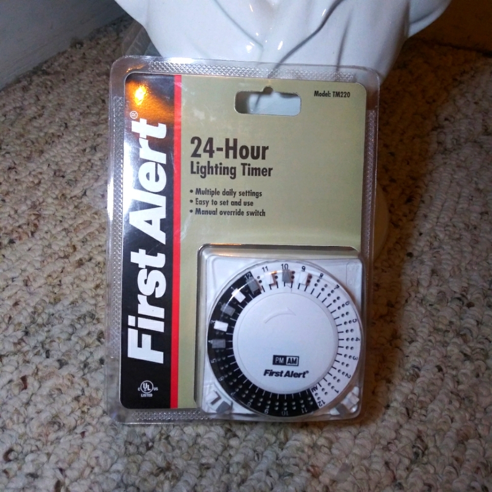 3/$18 First Alert 24-Hour Lighting Timer